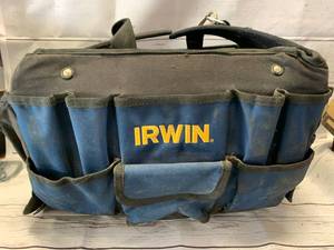 lot 37 image: Deluxe Irwin Tool Bag