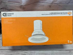 lot 41 image: Commercial 5 White Recessed Baffle Trim 6 Pack