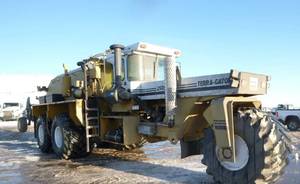 lot 3 image: 1991 Terra Gator Model 2505 Liquid ApplicatorSprayer Injector