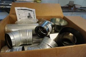 lot 42 image: Duravent Model 4UHK--KVNT 4 Heating Vent and Install Kit