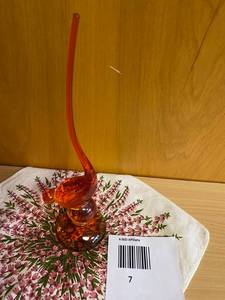 lot 7 image: Hand Blown Glass Bird