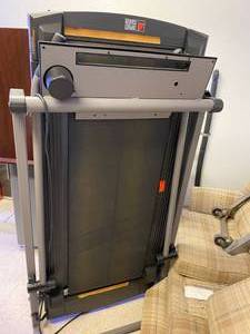 lot 16 image: Cross Walker CSI Space Saver Treadmill