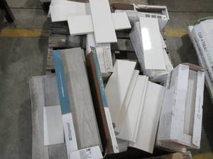 lot 223 image: MIXED PALLET OF MISCELLANEOUS FLOOR AND WALL TILE