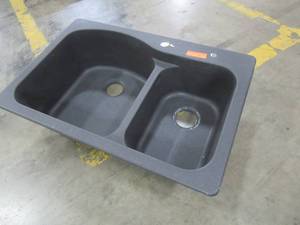 lot 235 image: Franke Primo 33-in x 22-in Graphite Double-Basin Drop-In Or Undermount Single-Hole CommercialResidential Kitchen Sink DIG62F91-GRA