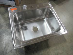 lot 253 image: Elkay 25-in x 22-in Satin Single-Basin Drop-In 4-Hole Residential Kitchen Sink LSS25224 - Dent Front RH Corner.