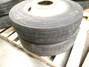 lot 5 image: (2) Bandag Retread FCR Tires