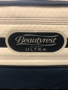 Beauty Rest Recharge Queen Mattress