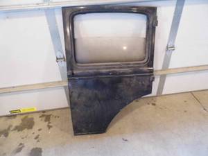 lot 13 image: Door  L-B-F on inside