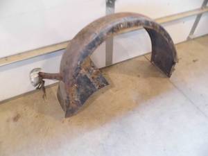 lot 41 image: Fender