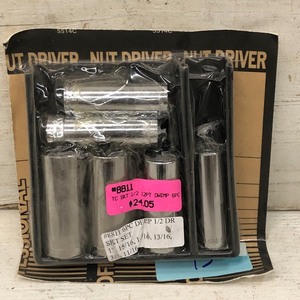 lot 13 image: 6-Piece Socket Set