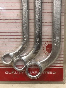 lot 15 image: Pitbull Wrench Set
