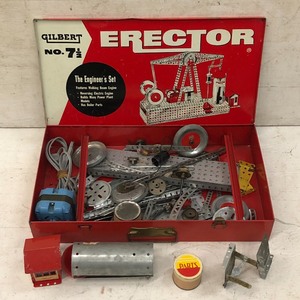 lot 18 image: Gilbert No. 7 12 Erector Set