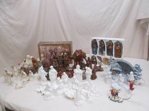 lot 67 image: nativity scene