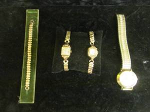 lot 76 image: wrist watches