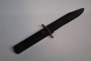 lot 40 image: Stag Handle Fixed Blade