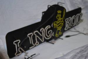 lot 50 image: Vintage neon advertising sign