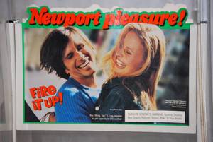 lot 61 image: Newport Display Rack