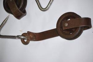 lot 64 image: trolley Hooks