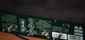 lot 40 image: Pioneer DVD Player DV-525