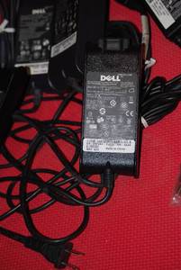 lot 64 image: Dell Power supply cords