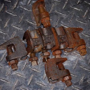 12-92 bolt down clamp
