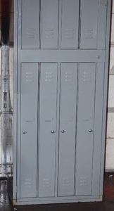 8 bay locker by Change-O-Matic