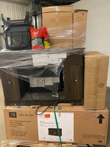 lot 29 image: Pallet of assorted fire places accesories and more in good condition