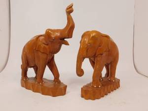 lot 10 image: 2 Solid Hand Carved Elephants