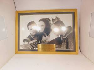 lot 11 image: Original Show At Pioneer Place Picture
