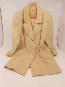 lot 14 image: Vintage Herman Kay Jacket