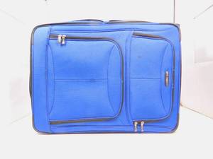 lot 75 image: 3 Pieces Of Luggage