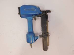 lot 81 image: Unicatch Nailer
