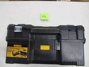 lot N12 image: DEWALT 24 in. 2-in-1 Tote with Removable Power Tool Case