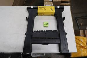 lot N18 image: Stanley 31 in. Folding Sawhorse (2-Pack)
