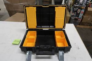 lot N24 image: DEWALT ToughSystem DS130 22 in. Tool Box MISSING PIECES