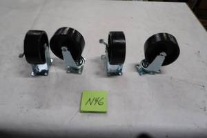 lot N46 image: Husky 5 in. Black PP Caster Kit