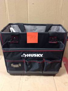 lot 43 image: 19 in. Pro Hybrid Tote with Tool Organizer in good Condition