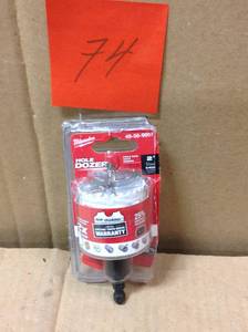 lot 74 image: Milwaukee 2 in. Hole Dozer Bi-Metal Hole Saw with 38 in. Arbor & Pilot Bit in good Condition