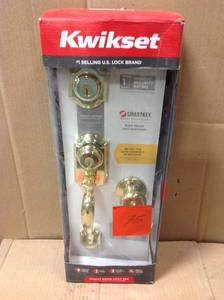 lot 75 image: Kwikset Montara Polished Brass Single Cylinder Door Handleset with Juno Entry Door Knob Featuring SmartKey Security in good Condition