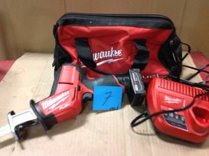 lot 7 image: Milwaukee M12 FUEL 12-Volt Lithium-Ion Brushless Cordless HACKZALL Reciprocating Saw USED