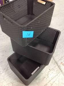 lot 16 image: Curver Style 12.8 in x 9.1 in. Espresso Plastic Storage Tote Bin in good condition