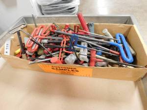 lot 338 image: Misc. Lot of T Handle Allen Wrenches