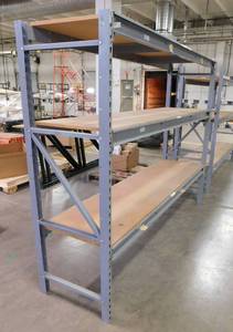 lot 370 image: Lyon Medium Duty Storage Unit #4