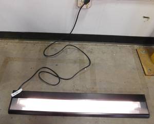 lot 410 image: Overhead Work Light