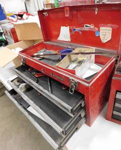 lot 416 image: Craftsman Tool Box #3