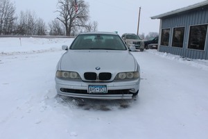 2001 BMW 5 Series 530i