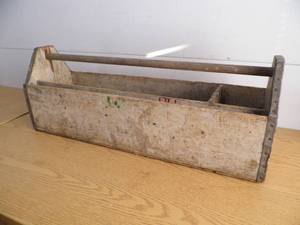 lot 54 image: Vintage Toolbox