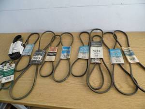lot 65 image: Assorted Automotive Belts