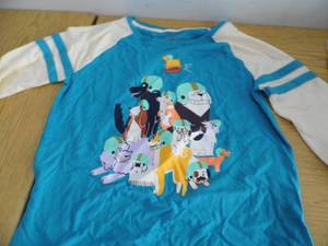 lot 81 image: Lot of 8 Football T Shirts