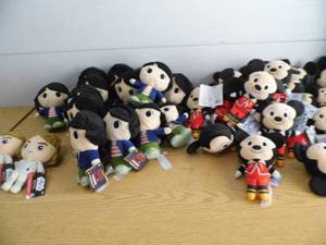 lot 85 image: Lot of Plush Toys